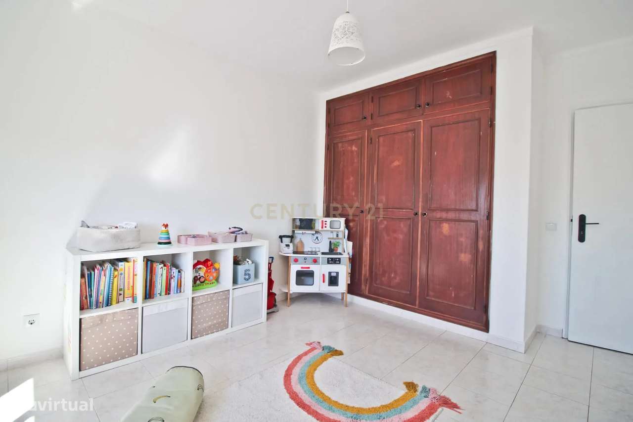 Apartamento T2 situado em Odiáxere, lagos.-9