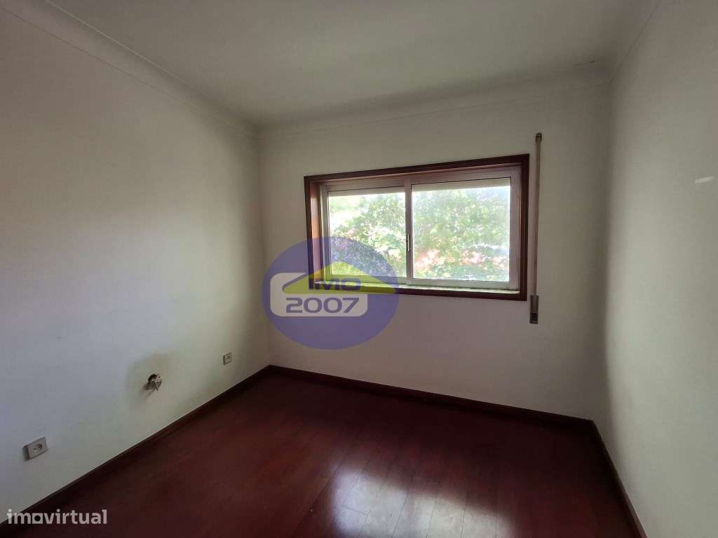 Moradia T3 em Miramar-25