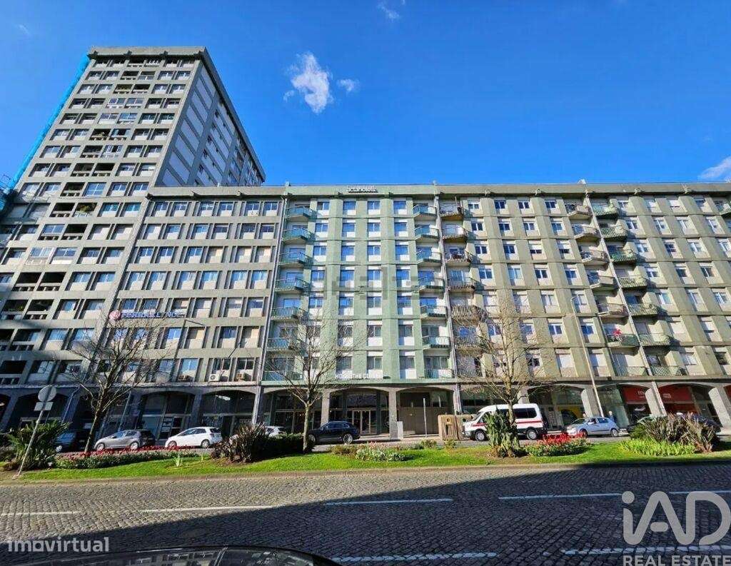 Apartamento T4 em Cedofeita, Santo Ildefonso, Sé, Miragaia, São Nicola - Grande imagem: 2/28