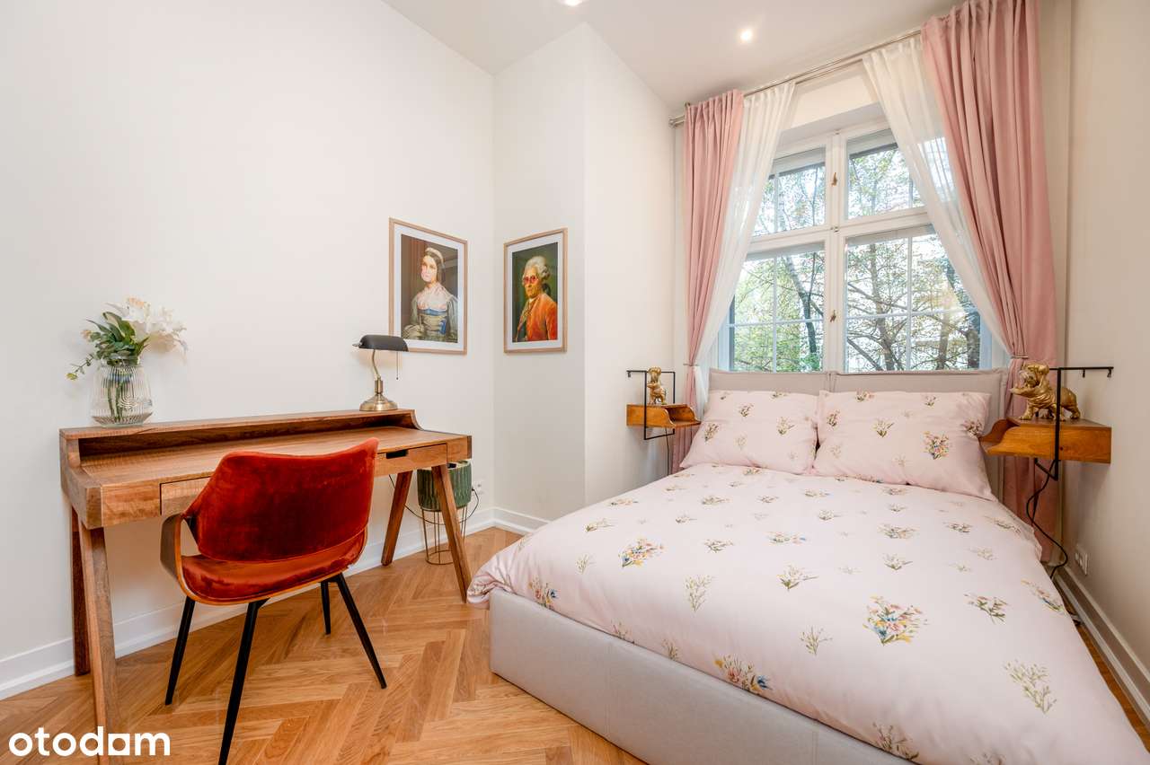 Na sprzedaż czteropokojowy apartament z tarasem w Śródmieściu Katowic!-4