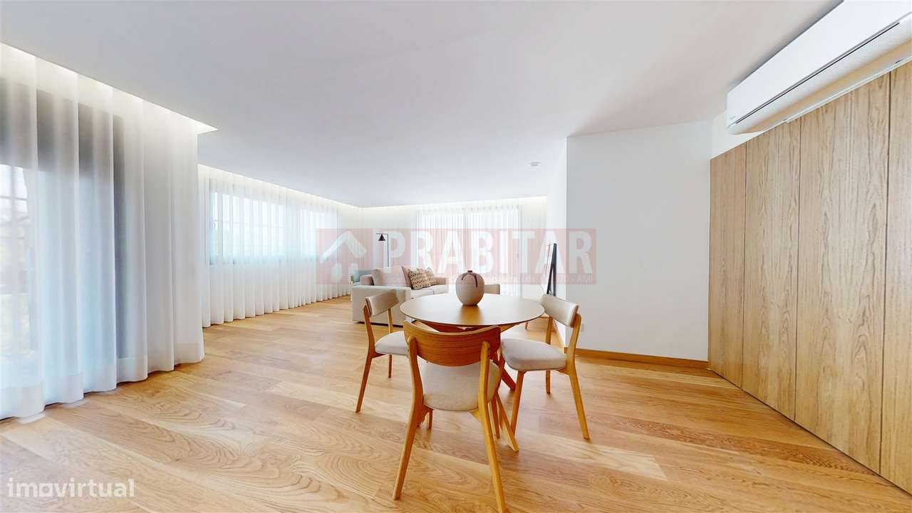 APARTAMENTO T4 DUPLEX NOVO COM TERRAÇO NA COBERTURA À SOLUM - CEDRO RE-8