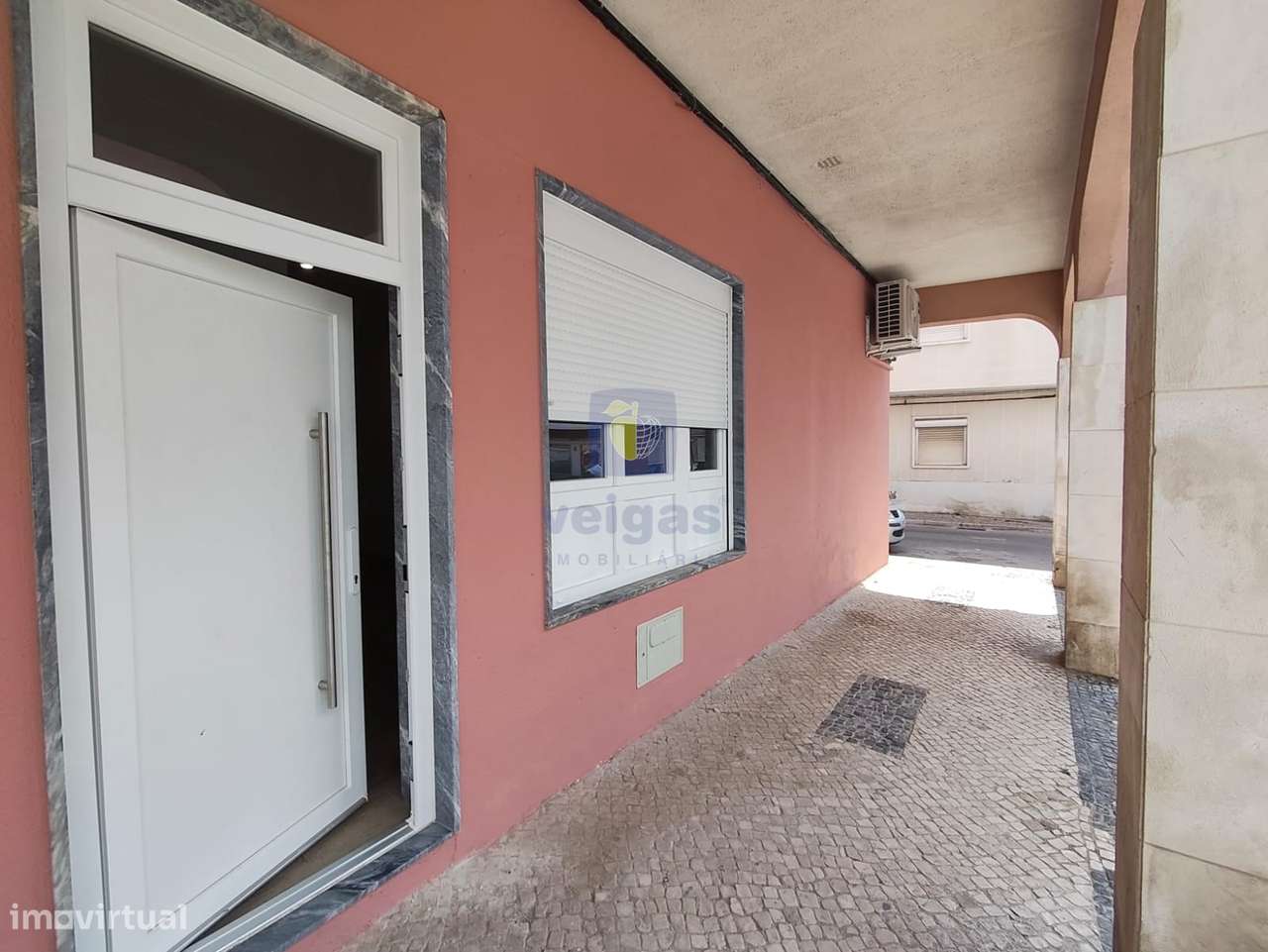 T2 com suíte - Baixa da Banheira-10