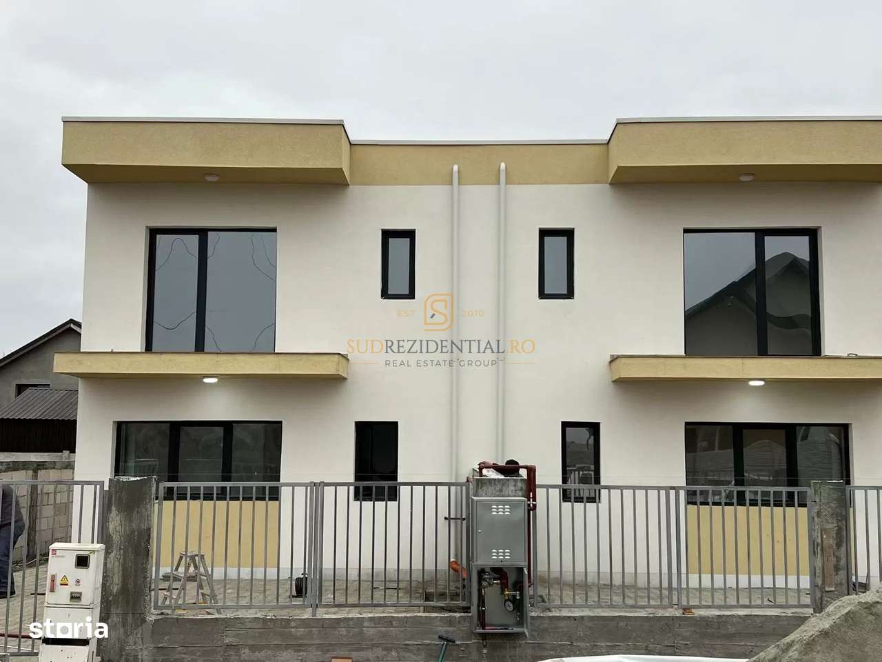 Vila duplex P+1, 3 camere, modern finisata, Comuna Berceni - Imagine principală: 1/17