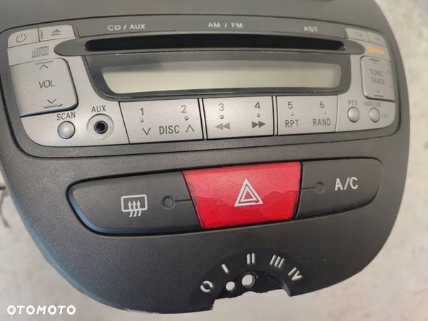 RADIO CD NAWIGACJA TOYOTA AYGO 86120-0H010 - 4