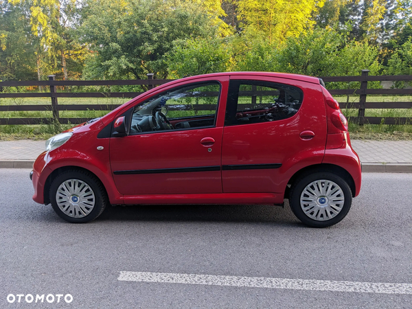 Peugeot 107 1.4 HDI Trendy - 18