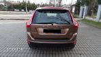 Volvo XC 60 D4 AWD Geartronic Momentum - 8