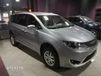 Chrysler Pacifica - 33