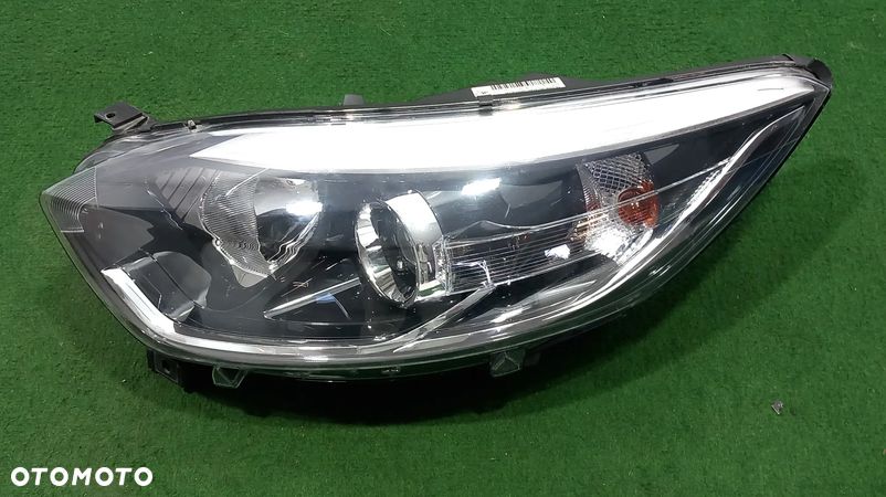 LAMPA LEWA PRZÓD RENAULT CAPTUR - 1