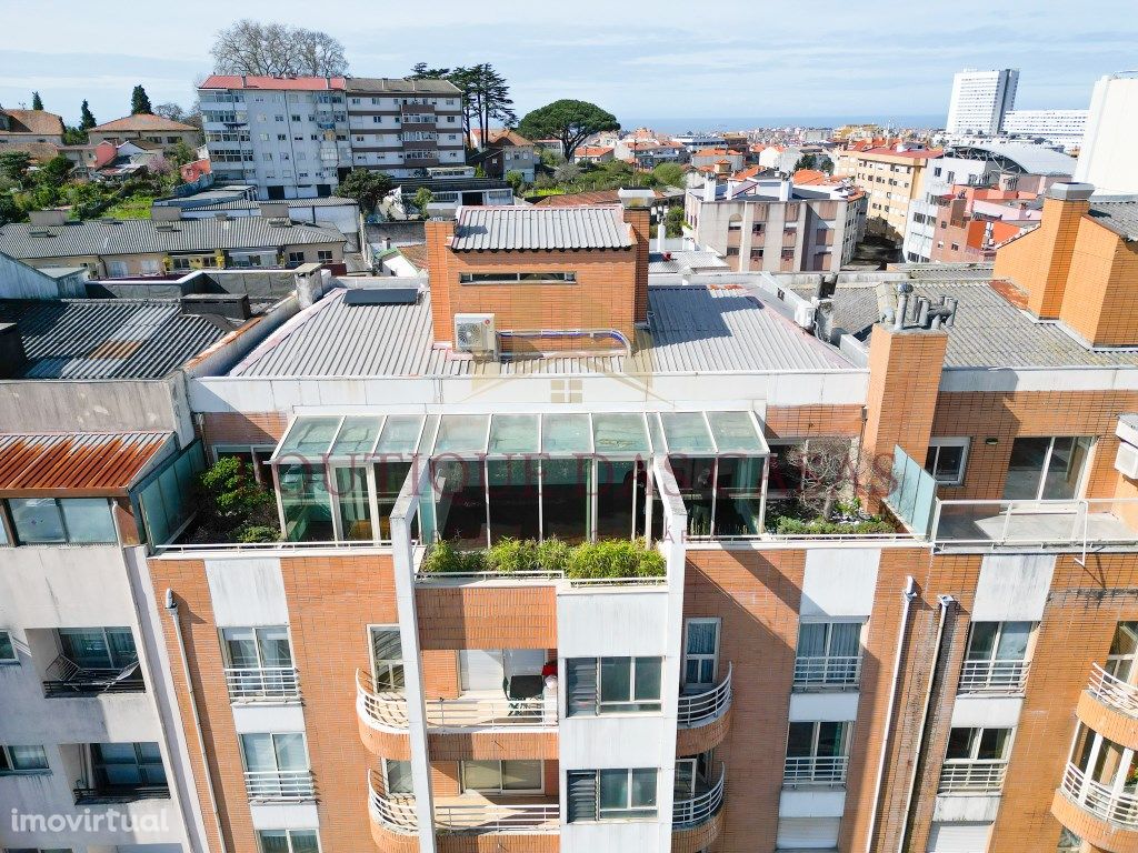 Penthouse (T-3) Avenida da republica Gaia