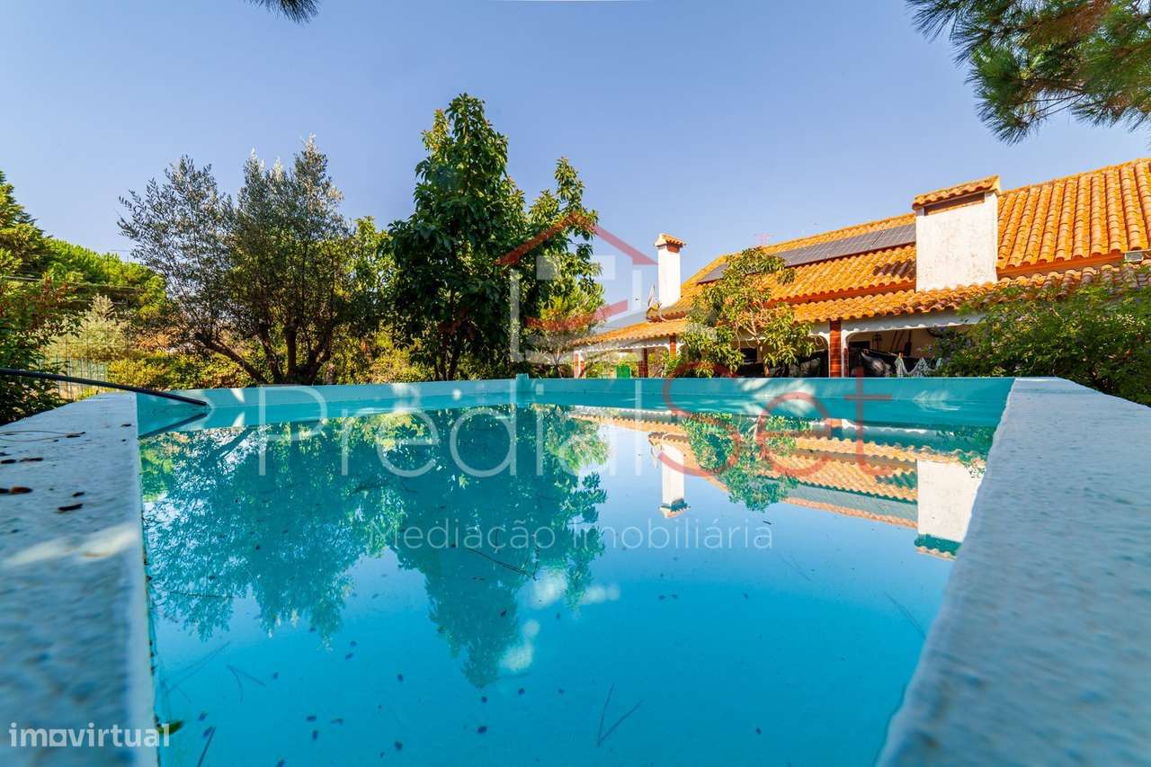 Moradia T4 em Quintinha - Palmela-30