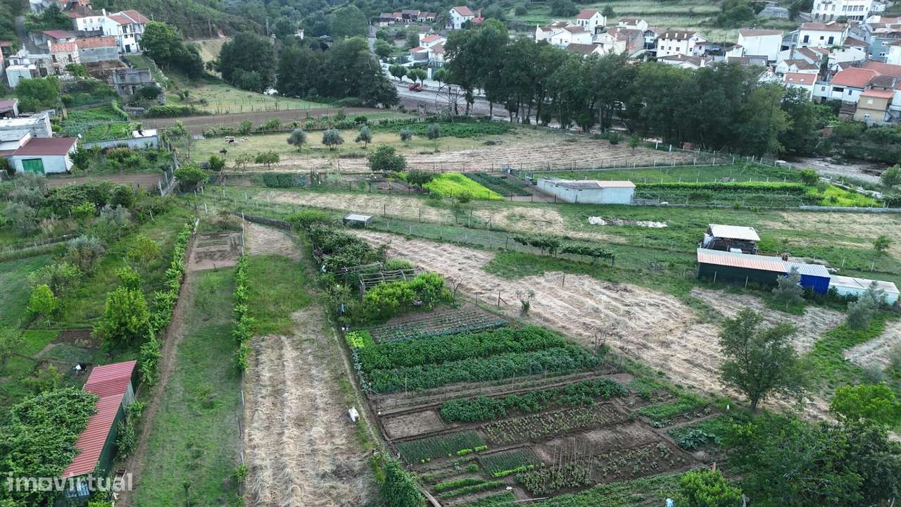 Refúgio de Verão junto ao Rio Alva-21