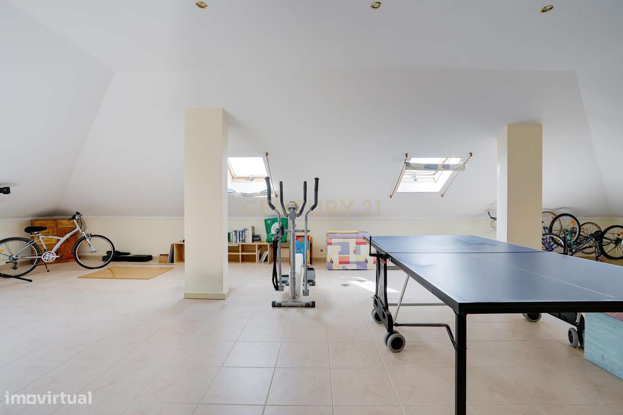 Apartamento T3 Excelentes áreas-29