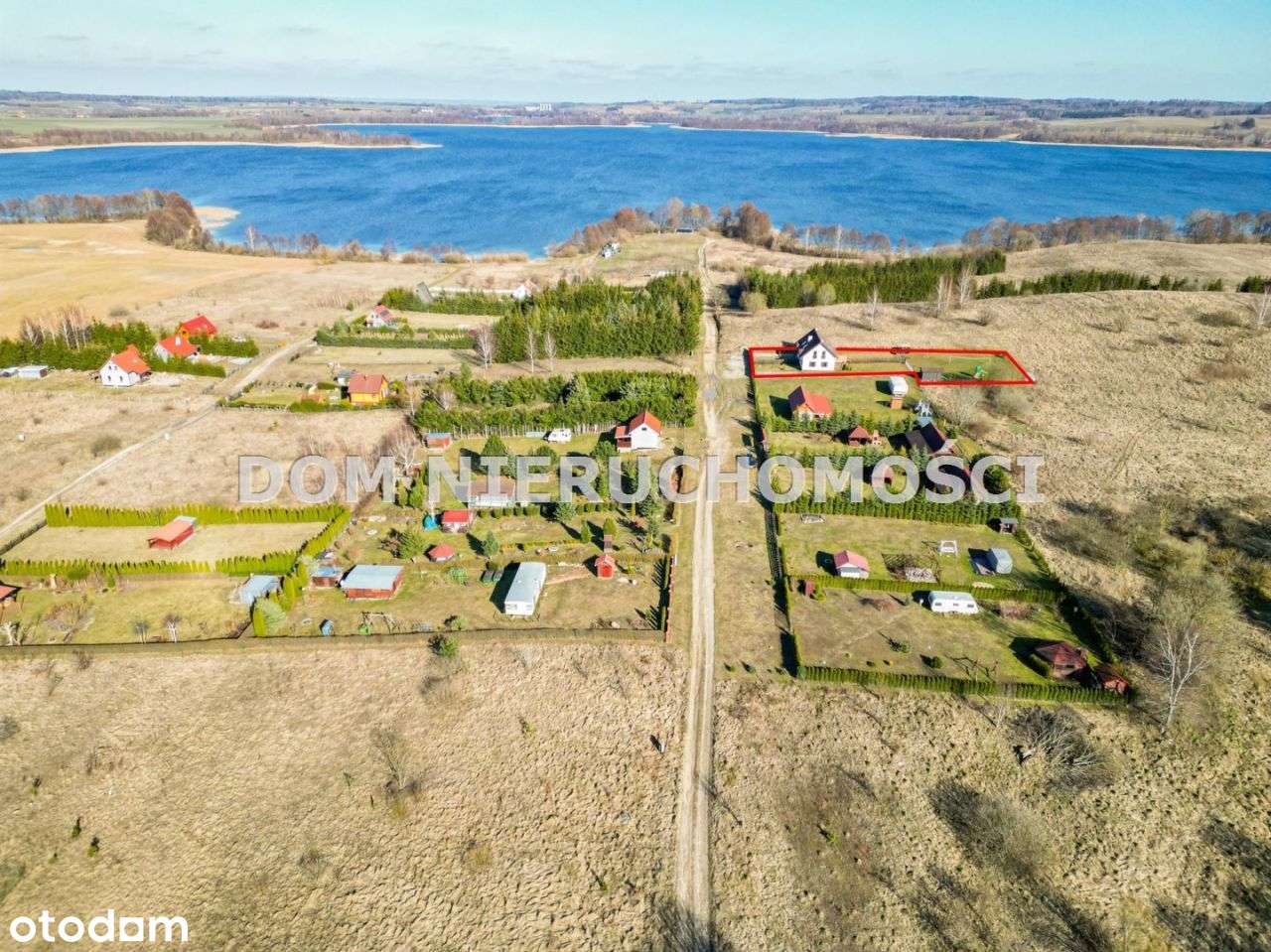 Piękne nowe dwa domy w cenie jednego nad jeziorem-2