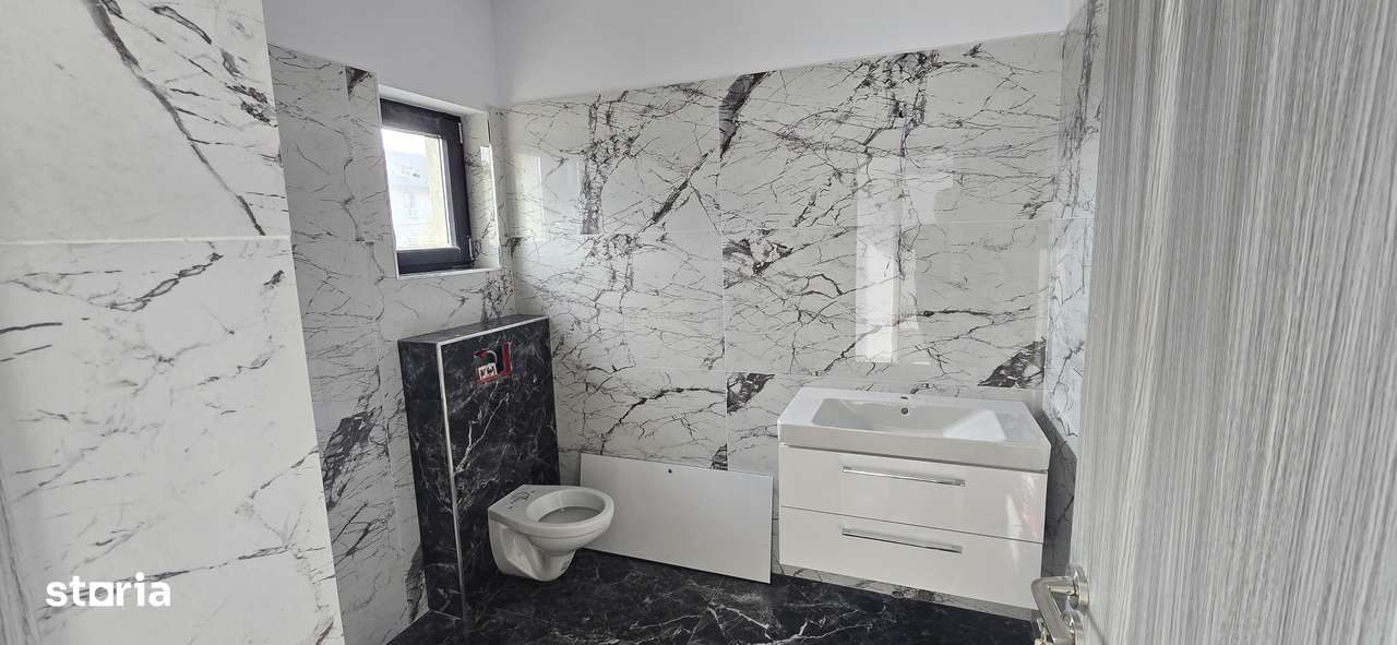 Casă 4 camere , Asfalt, toate utilitățile-15