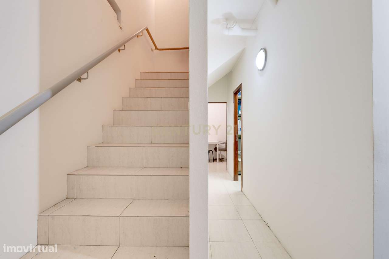 Trespasse de Loja de Estética e Beleza em Espinho-9