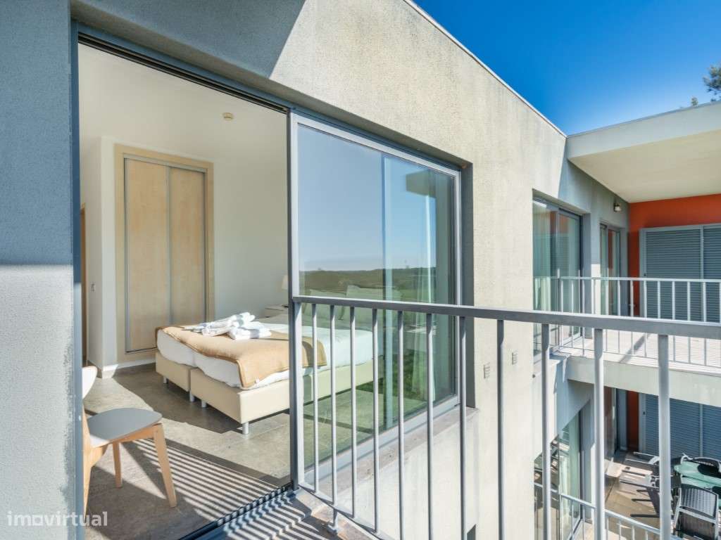 Apartamento T2 localizado no Algarve Race Resort, Portimão-35