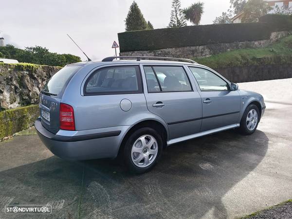 Skoda Octavia Break 1.4 Ambiente - 5