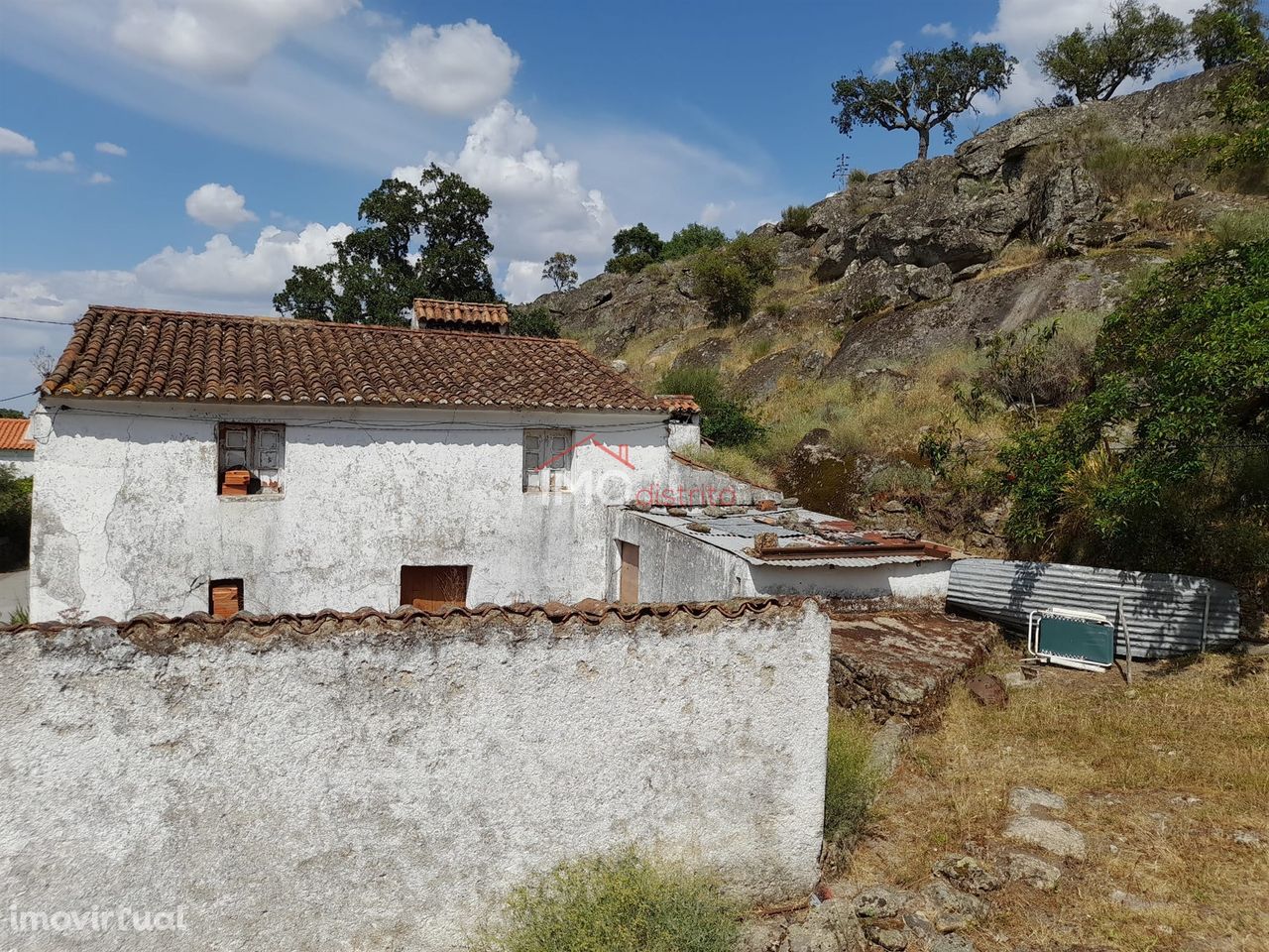 Quinta T4 Venda em Santa Maria de Marvão,Marvão