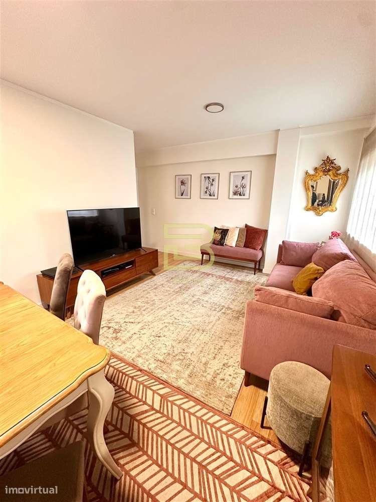 T2 com Garagem | Metro + El Corte Inglés | 8º Andar | Gaia Centro | Va - Grande imagem: 3/21