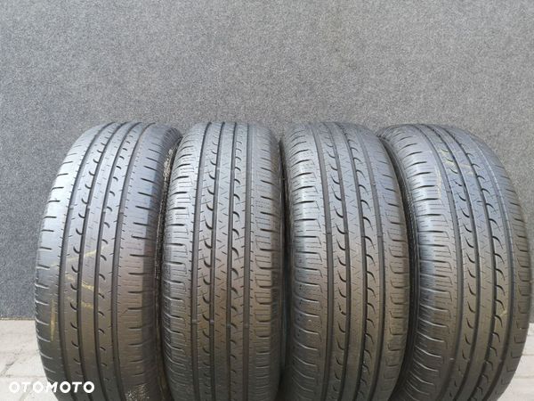 Opony Letnie Goodyear EfficientGrip 4x4 SUV 215/60/17 96H 4szt. - 1