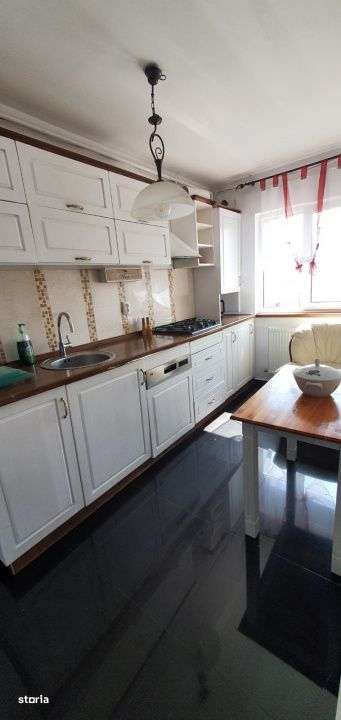 Apartament de vanzare zona Vivo, Floresti!-3