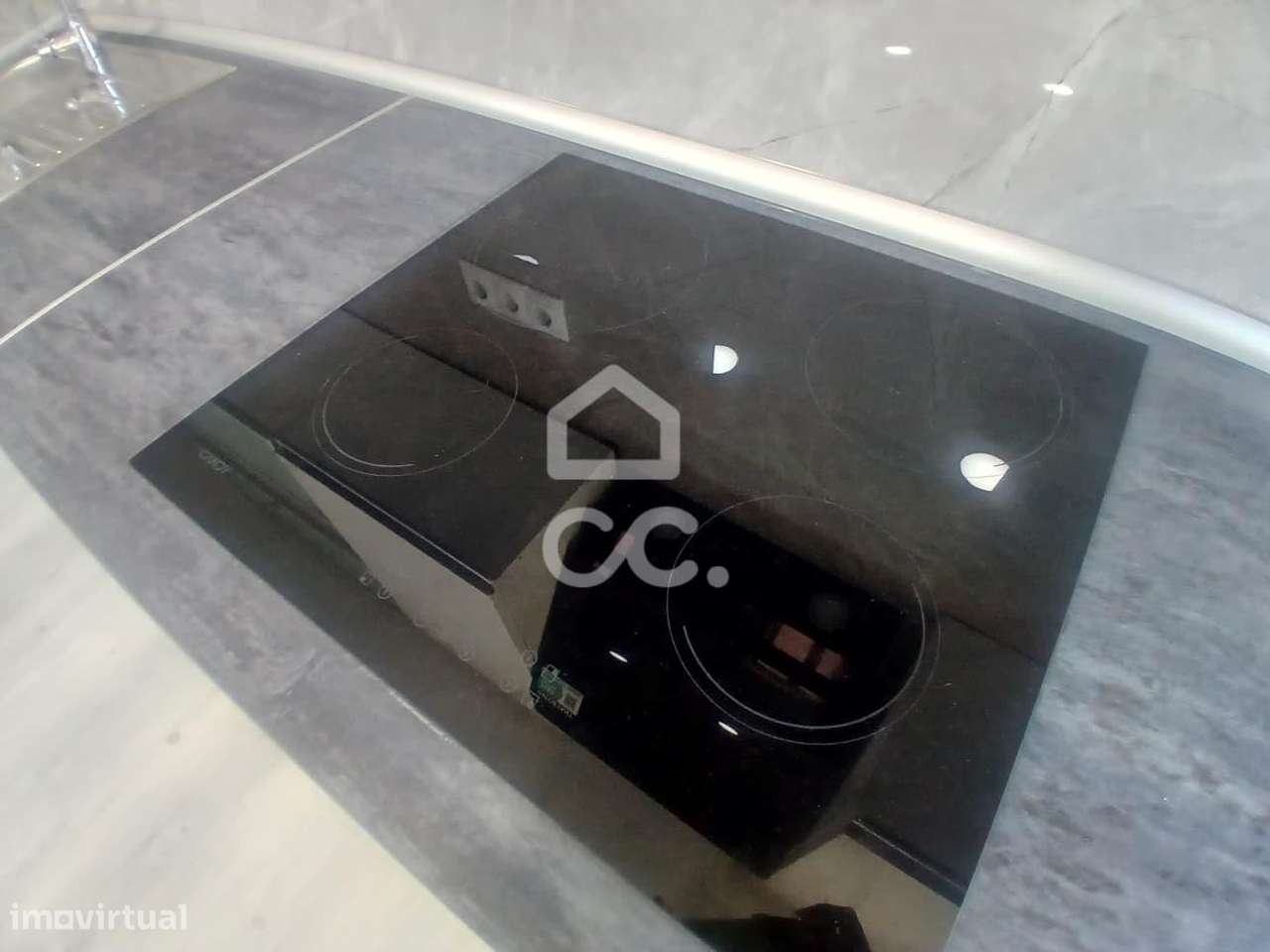 APARTAMENTO T2 PARA VENDA EM CORROIOS-10