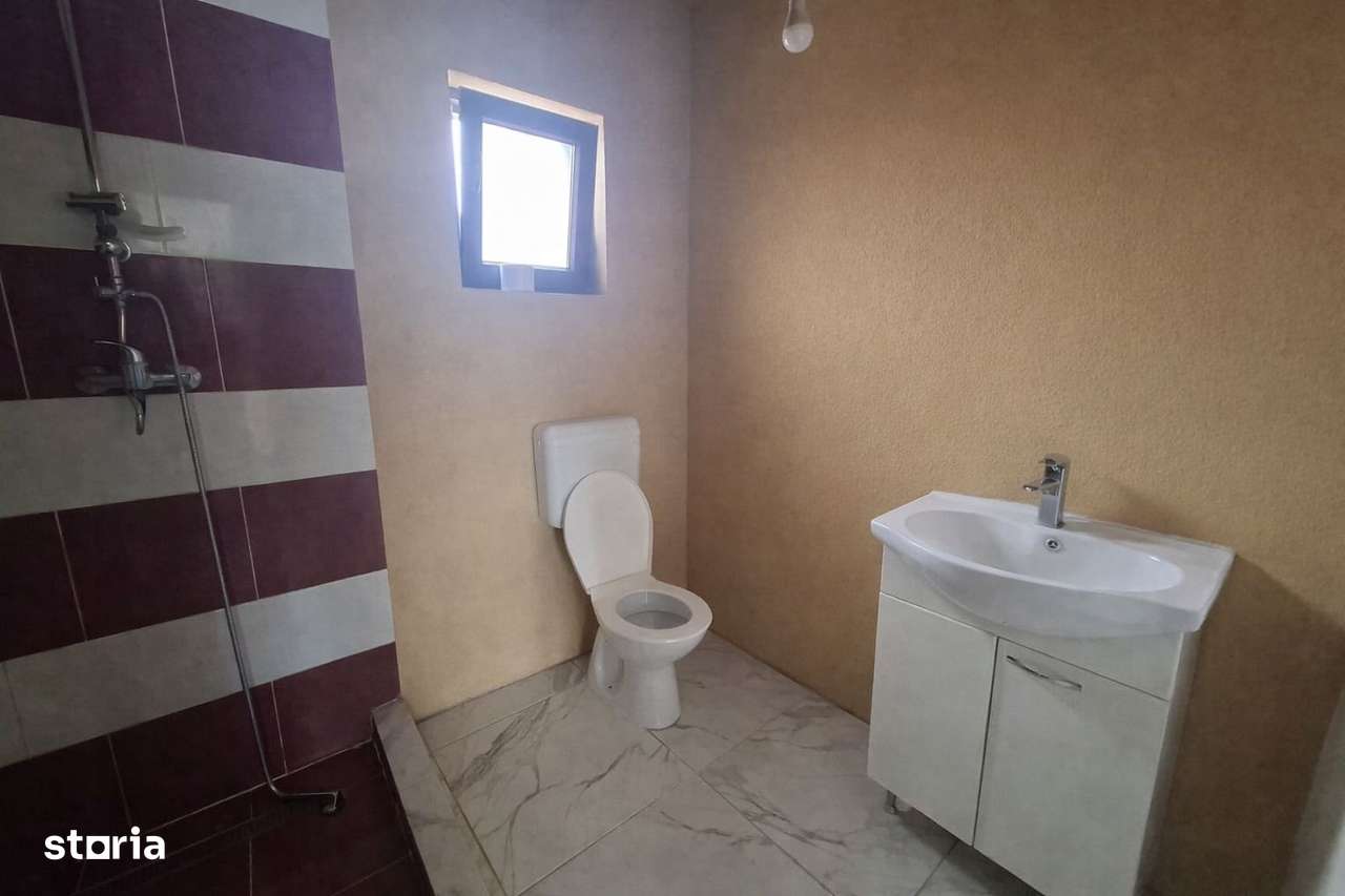 Vand casa 5 camere in Vladimirescu ID: RH-44381-10