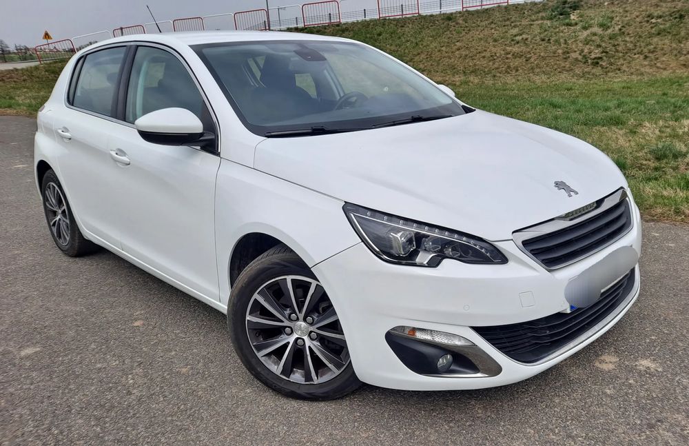 Peugeot 308 T9 PureTech 130 EAT6 Stop & Start Allure 2015