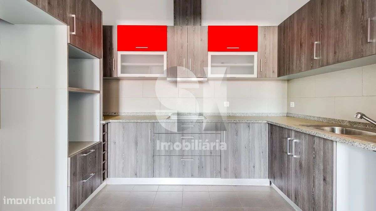 Moradia T5 | boxes para cavalos | Golegã-32