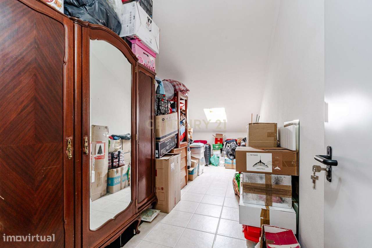 Apartamento T3 com excelente exposição solar-35