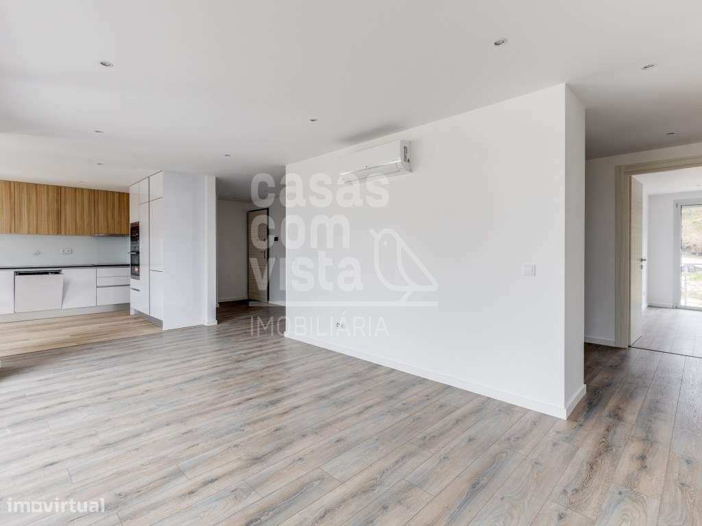 Apartamento T4 de arquitetura moderna junto da cidade, Pombal -Leiria-4