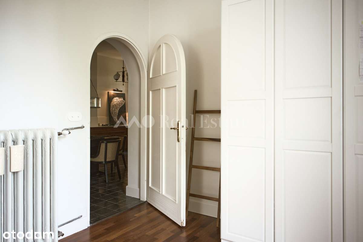 Unikalne wnętrze | Zabytkowa kamienica | Ogród-11