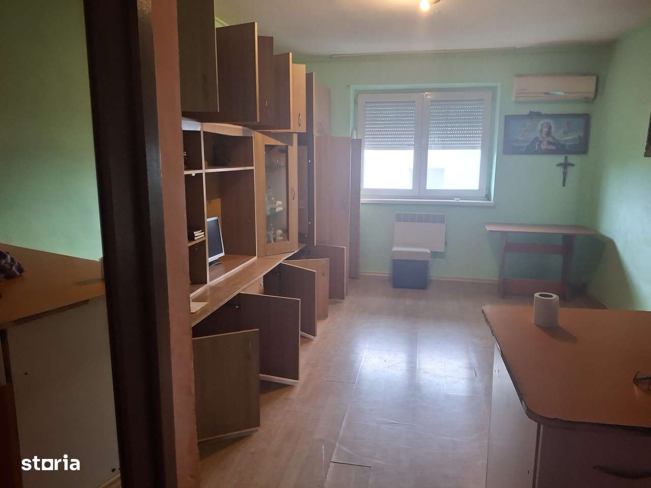 garsoniera  negru voda-2