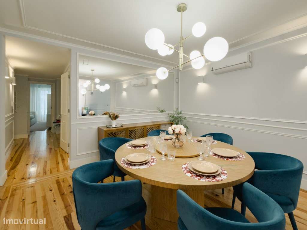 Apartamento T2 Totalmente Renovado e Mobilado em Lisboa-11