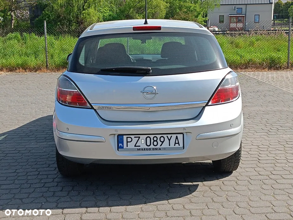 Opel Astra III 1.6 - 7