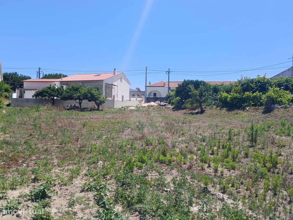 Terreno com projeto aprovado para moradia T3, em Cortes, Leiria.-5