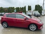 Toyota Auris 1.8 L VVT-i Hybrid Sol - 3