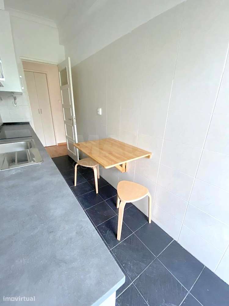 T1 Dafundo com Varanda Zona Ribeirinha - Grande imagem: 5/23