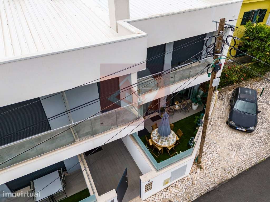 Apartamento T2 mobilado em Casal de Cambra-55