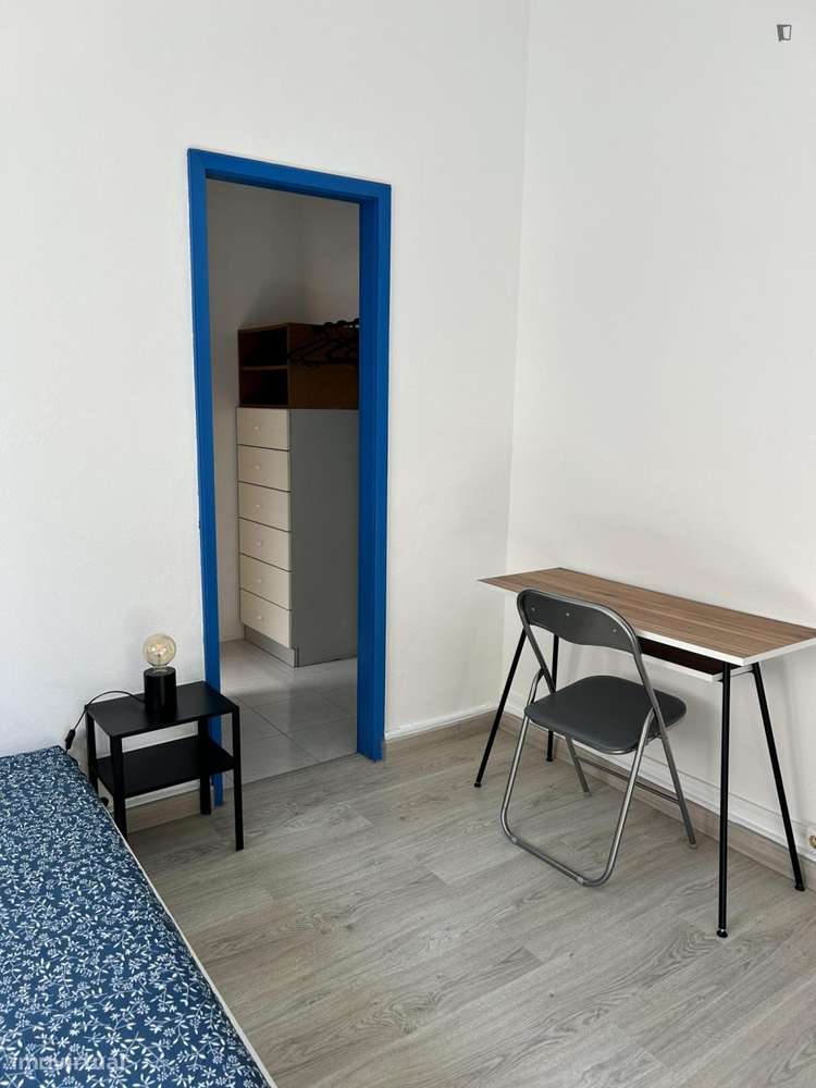 Quarto - localizado em Aveiro - Grande imagem: 4/10