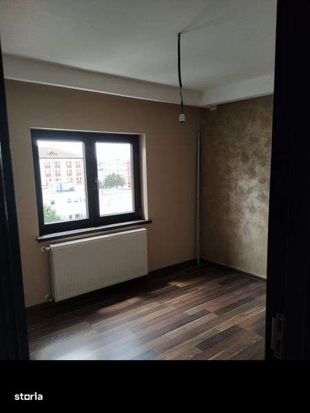 Apartament 3 camere - Imagine principală: 4/8