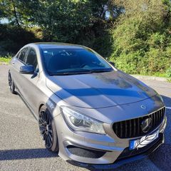 Mercedes-Benz CLA 45 AMG