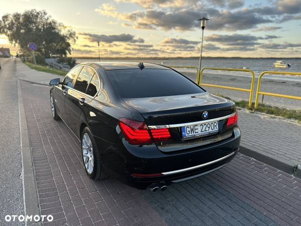 BMW Seria 7 730d xDrive - 6