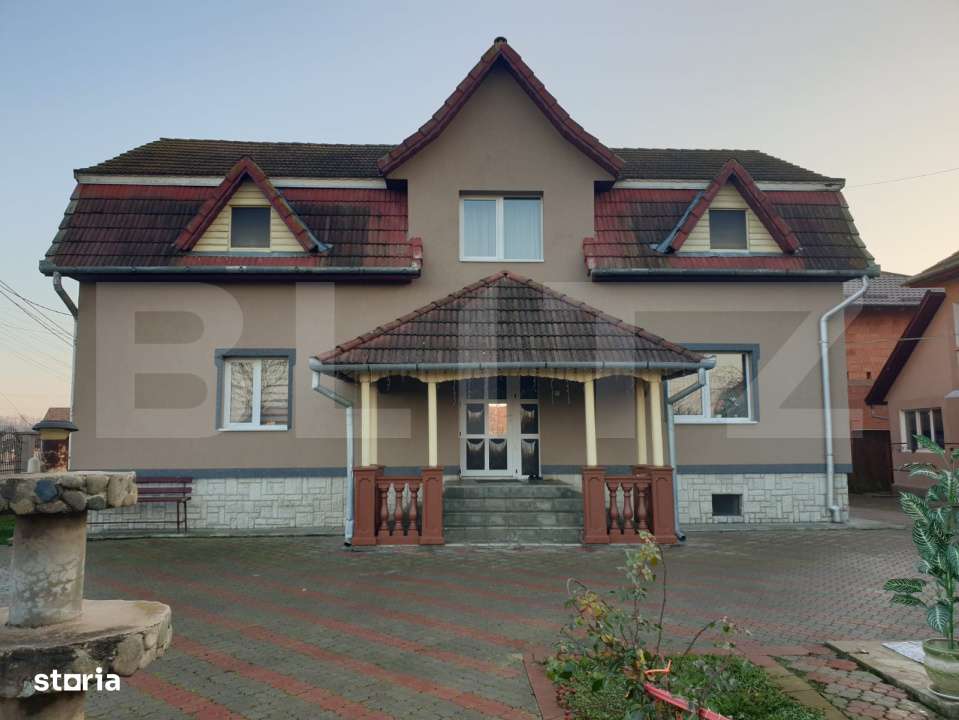 Proprietate cu doua cladiri in curte in apropiere de Cheile Turzii P+M-0