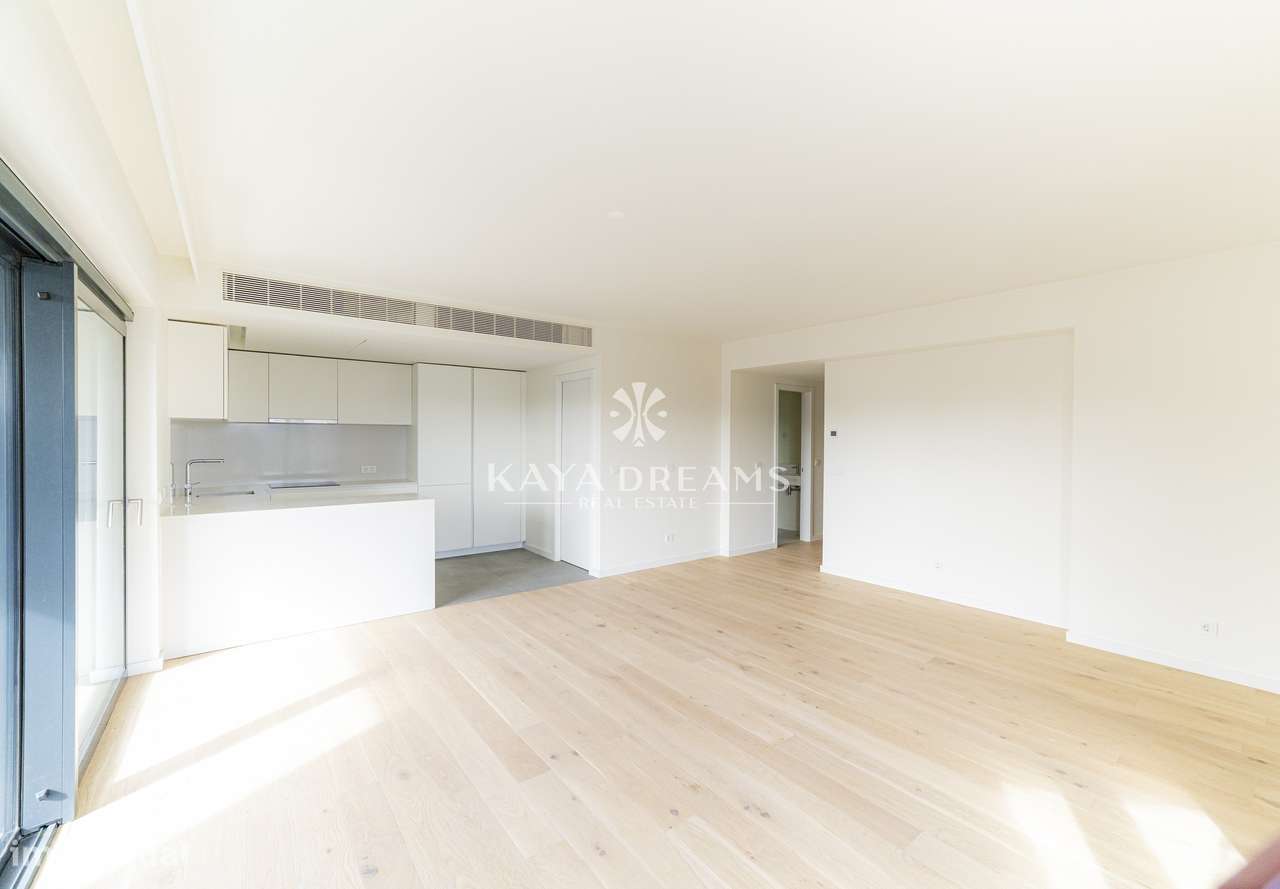 T2 de Luxo para Arrendamento em Condomínio Fechado Com Piscina, Ave... - Grande imagem: 2/15