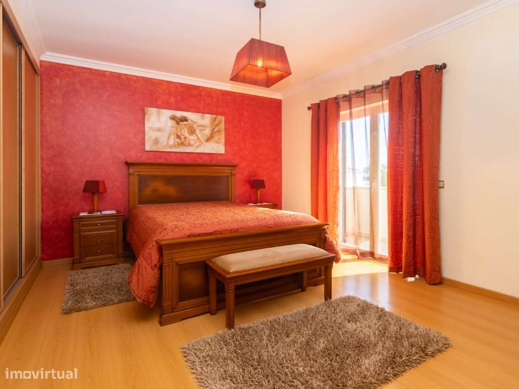 Moradia T4 de Prestígio com Áreas Amplas, Garagem para 2 Carros e C...-22