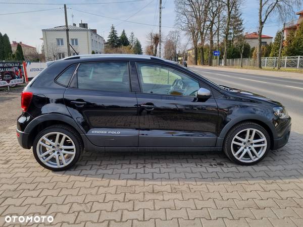 Volkswagen Polo - 4