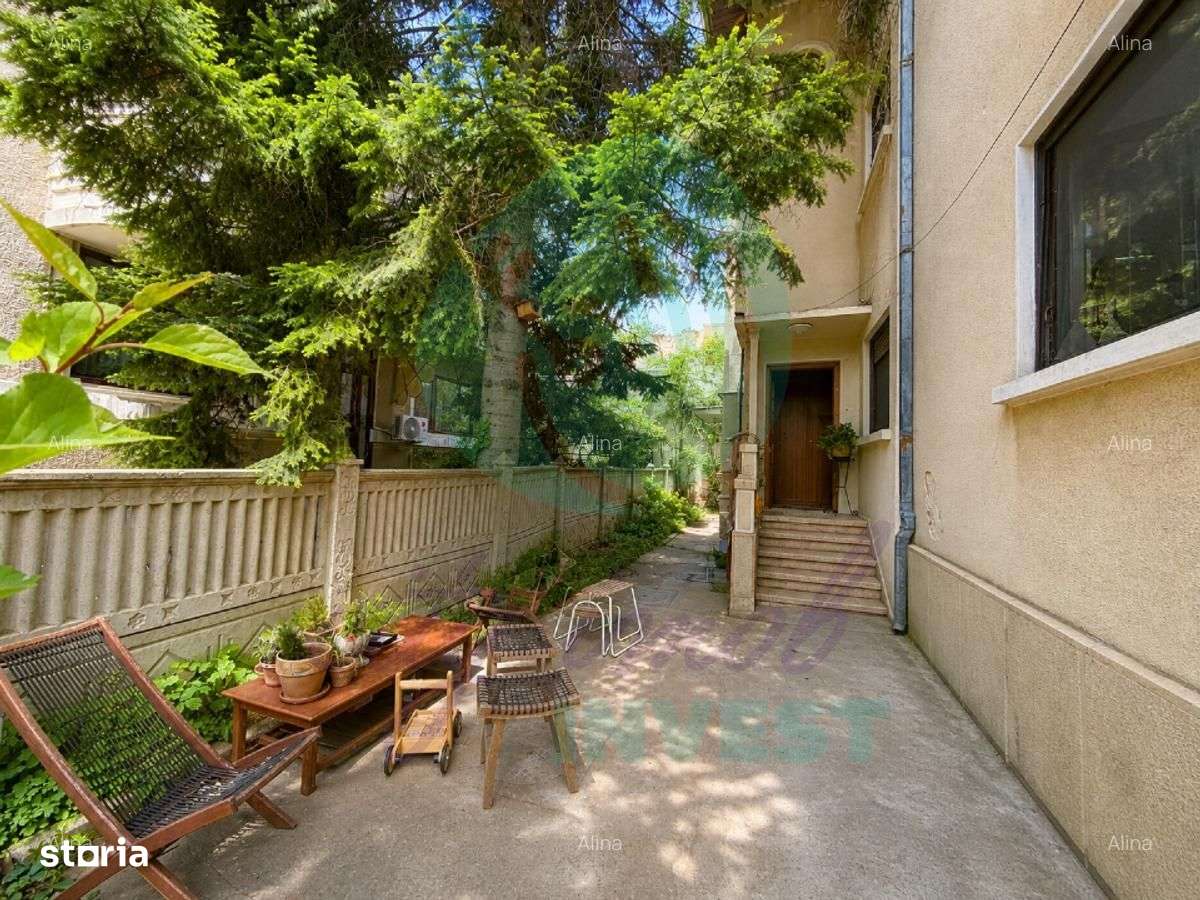 Apartament elegant situat la parterul unei vile