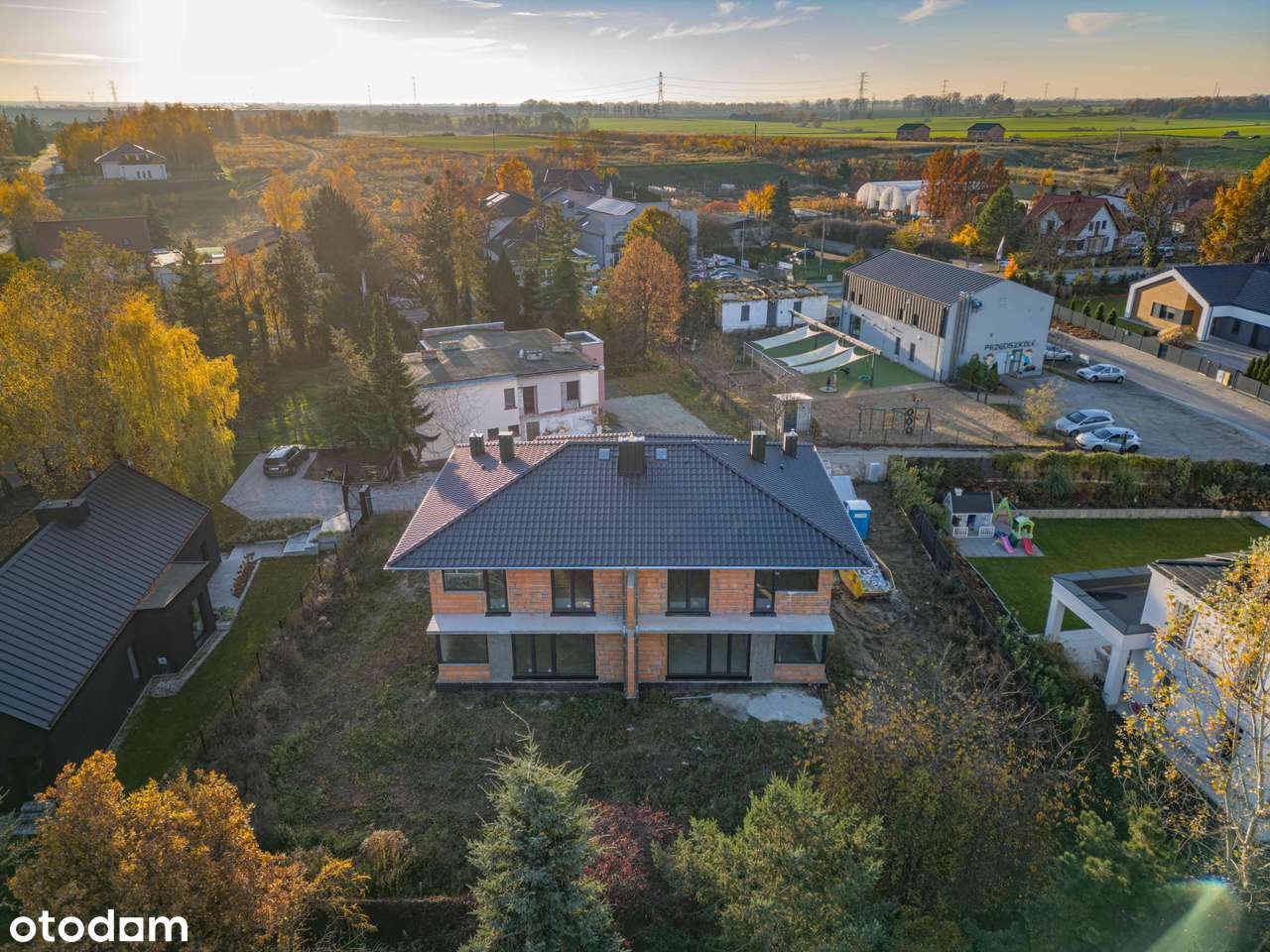 Na sprzedaż dom  160 m²,  5 pokoi, Chyby, gmina Tarnowo Podgórne-1