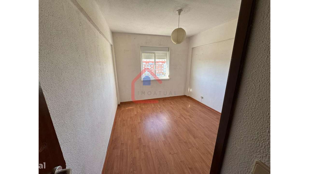 Apartamento T2 em Portugal-6